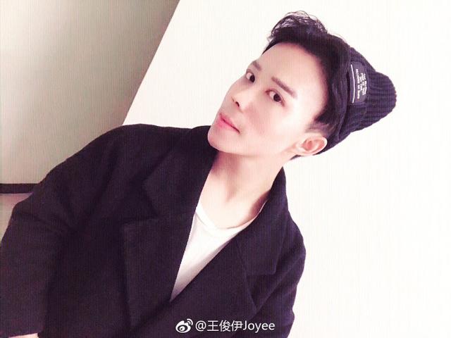 王俊凯整容:古力娜扎王俊伊要拍新版《神雕侠侣》