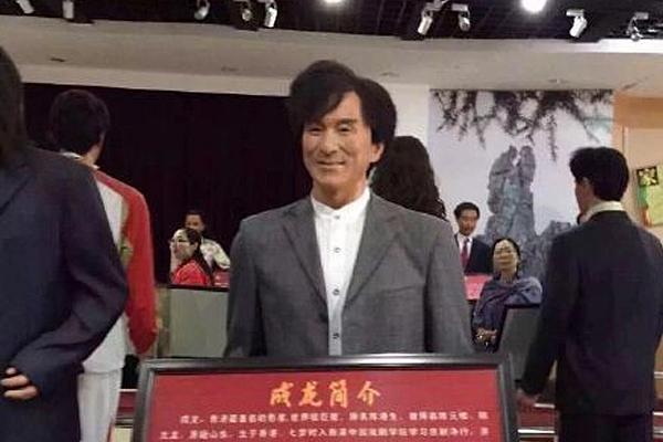 山寨范冰冰:有哪些扎眼蜡像分分钟气哭明星？