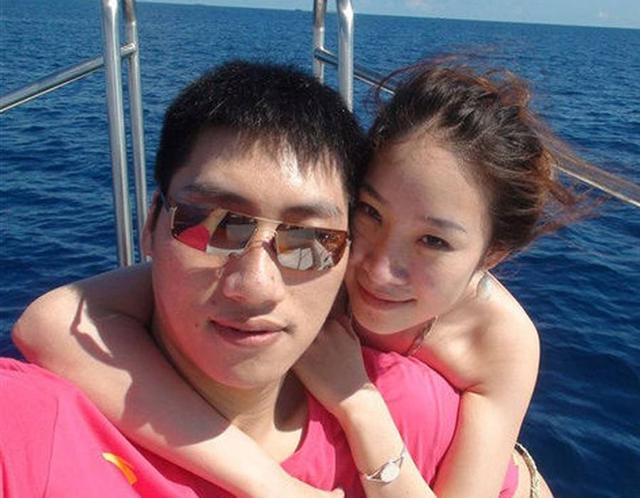 吴佳尼男才女貌:为什么有的男生长得挺一般，女朋友却很漂亮？
