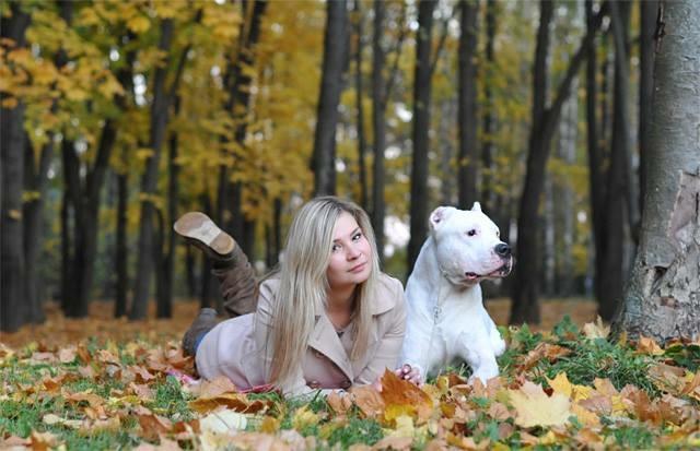 阿根廷杜高咬人吗:罗威纳打得过杜高犬吗？为什么？