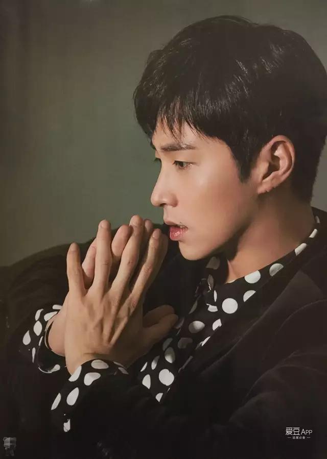 郑允浩:怎么评价东方神起的队长郑允浩