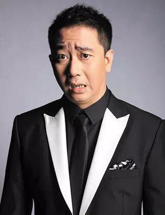 王自健前妻:王自健被妻子家暴并转移财产，他是第一个被家暴的男星吧？