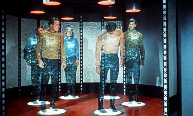 量子通讯能实现全宇宙实时通讯吗？