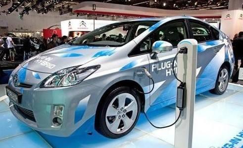 电动汽车维修视频，关于新能源汽车维修这职业会有前景吗？