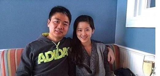 奶茶妹妹和刘强东:刘强东到底有多宠奶茶妹妹？