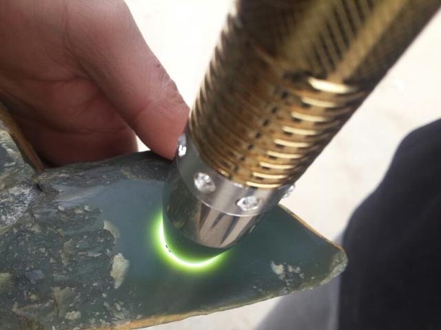 和田玉手镯种类,教你认识几种假和田玉手镯？