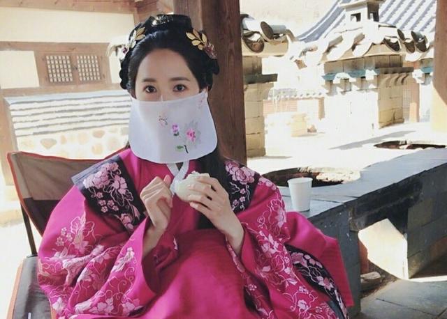 少女时代黑海:为什么林允儿不是少女时代的队长？