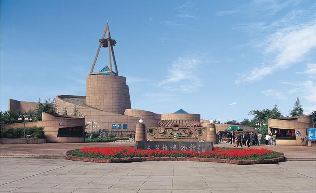 辽源凌云寺灵异事件:四川不得不去的十大景点，你都去过哪些景点？