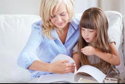 一年级小学生读课外故事书,读错了字,需要及时纠正吗？