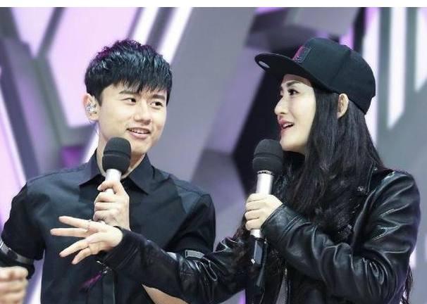 谢娜离婚:谢娜和赵丽颖2年守口如瓶，华晨宇该怎么感谢