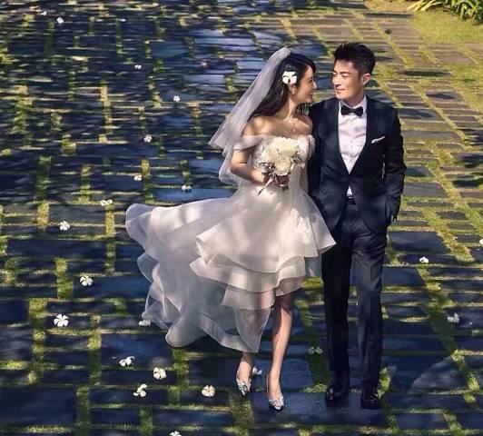 林心如男友:林心如有过多少个男朋友？感情路是怎么样的？
