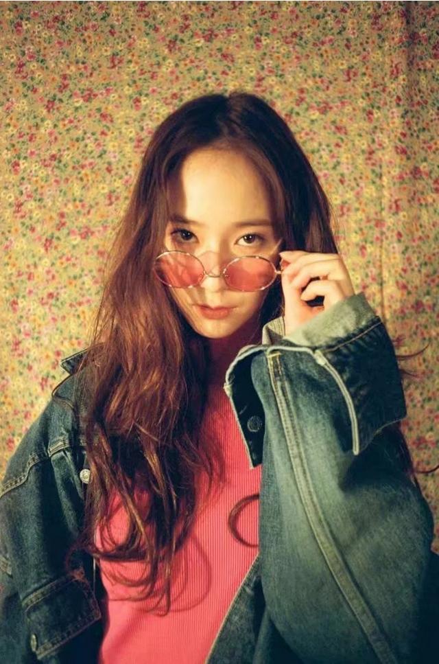 允儿掀tiffany裙子:韩国不同时代的代表性女子组合是哪些？
