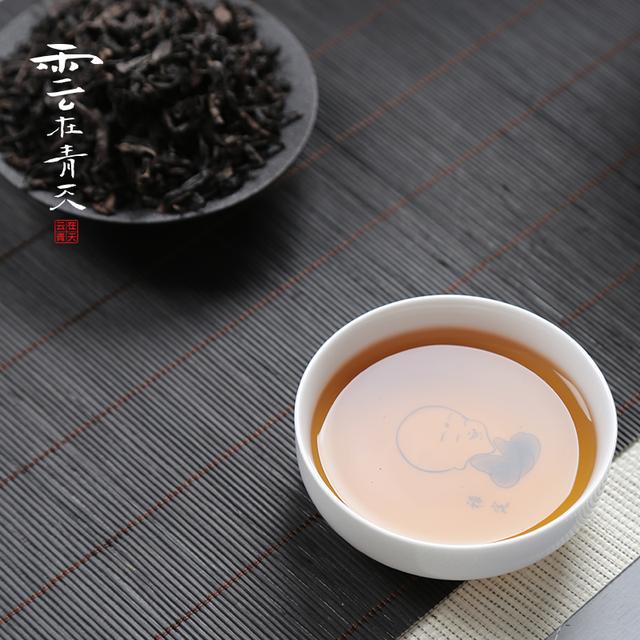波士顿糖蜜爆炸灾难，波士顿倾茶事件中倒掉的是什么茶叶是中国的茶吗