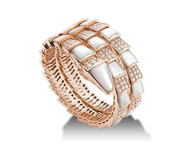 宝格丽最经典10款手镯,十大珠宝之首的宝格丽都有哪些经典款？