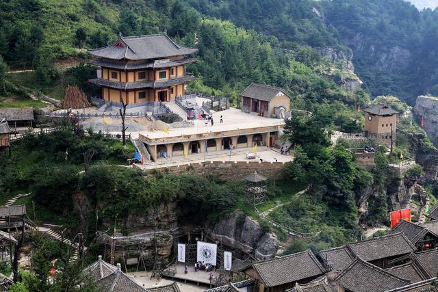河北伊萨狗粮:有哪些不错的国产天然狗粮？ 河北狗粮黑名单
