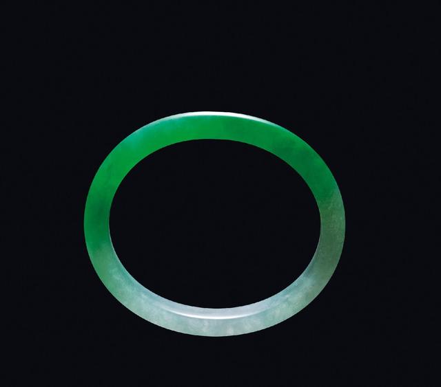 平安手镯的图片及价格,这个手镯市场价值有多少？