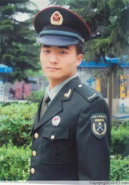 《维和步兵营》这部电视剧里的军装是哪一代？