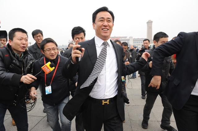 如何评价许家印成为中国新首富？