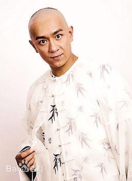 冯春哲:电视剧《济公》中济公扮演者陈浩民还演过什么剧？