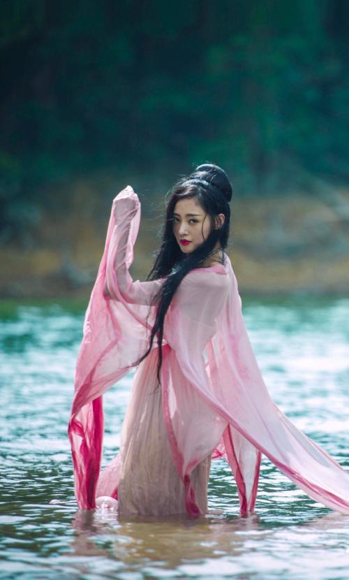 头条问答 公主是不是比太子妃的地位更高 114个回答