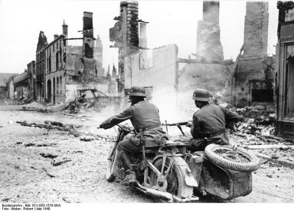1941年12月7日在苏德战场上，苏德两国军事
