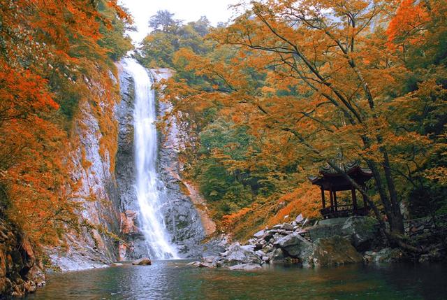 湖南旅游景点排名前十,咸阳十大旅游景点是什么？