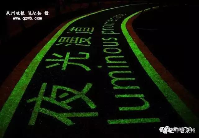 漫道,雄关漫道真如铁的雄关什么意思？