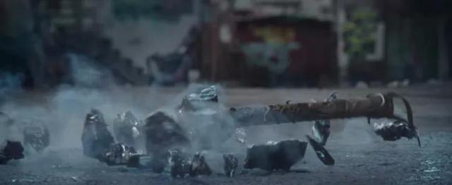 雷神死了:《雷神3》最后海拉挂了吗？