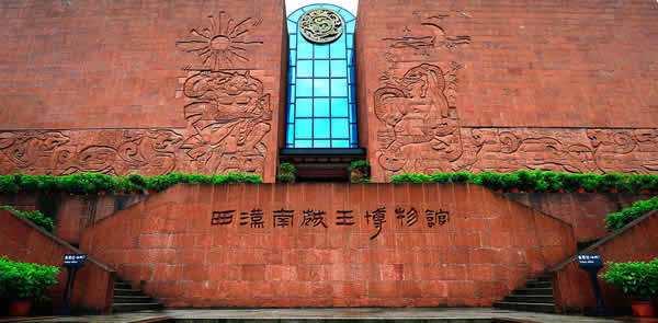 媚珠:当年赵佗在广州建立南越，原来的百越人去哪了？