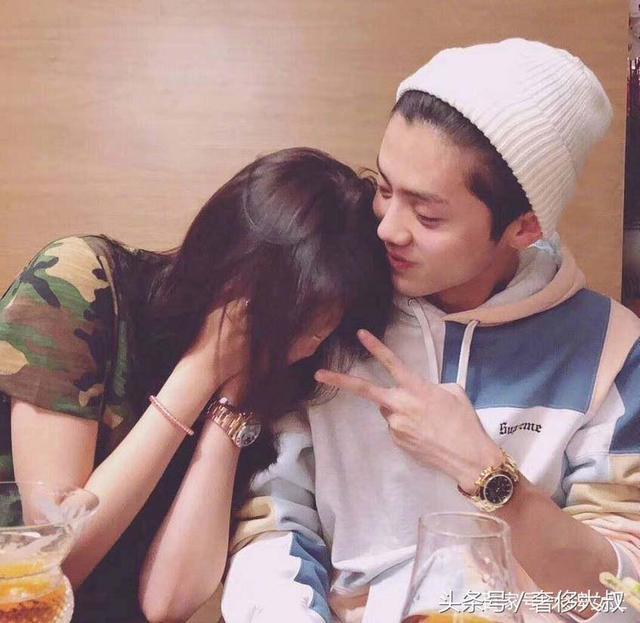 鹿晗粉丝自杀:为什么面对鹿晗和关晓彤恋情的公开，粉丝们却失态了？