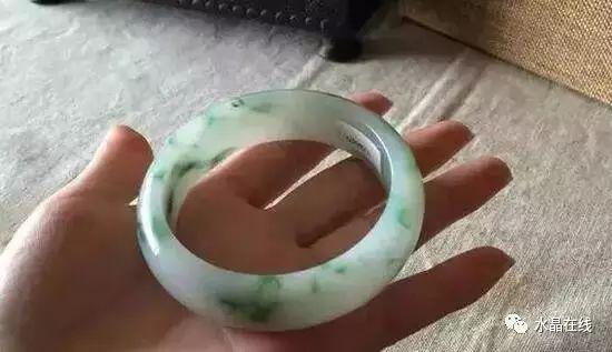 翡翠必懂十句行话,翡翠行业讲究“玉不过手”，是为什么？