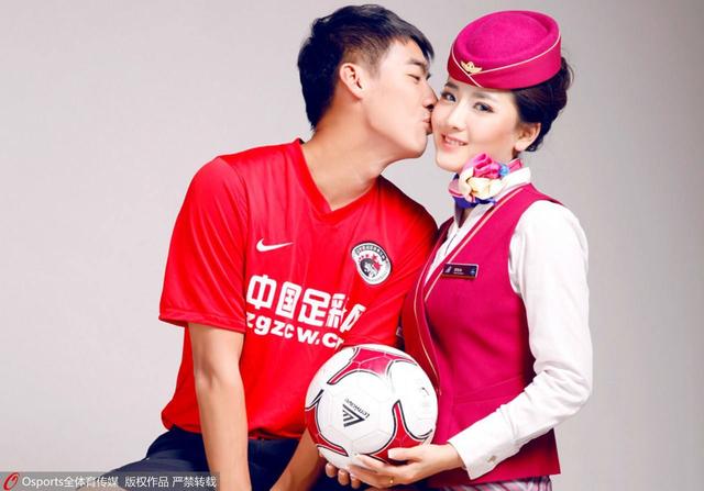 吴佳尼男才女貌:为什么有的男生长得挺一般，女朋友却很漂亮？