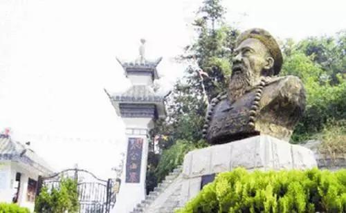 江豚宝宝长江戏水萌萌哒:带孩子旅游，去武汉什么地方好？