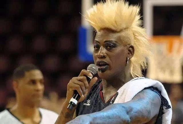 头条问答 - 除了林书豪,赛场还有哪些拥有自己独特的发型的人?