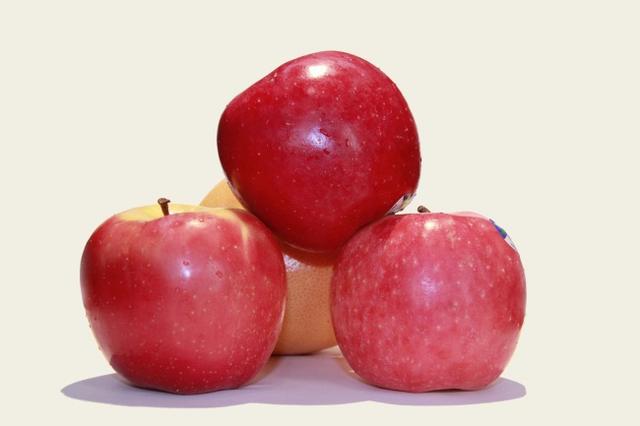 苹果的营养成分(苹果的营养成分含量表)