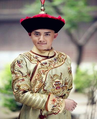 其二,这一点很重要,因为咸丰皇帝以前有过一个儿子,但是夭折了,所以