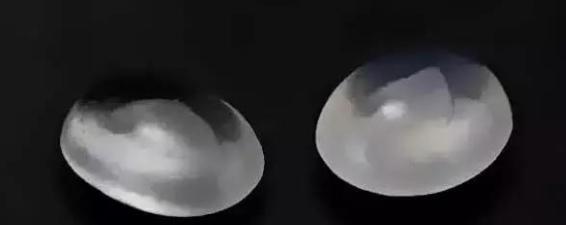 手机手电筒可以鉴别翡翠吗,肉眼可以辨别翡翠的真假吗？