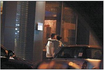 陈小春演唱会应采儿:应采儿和陈小春的证婚人是谁？
