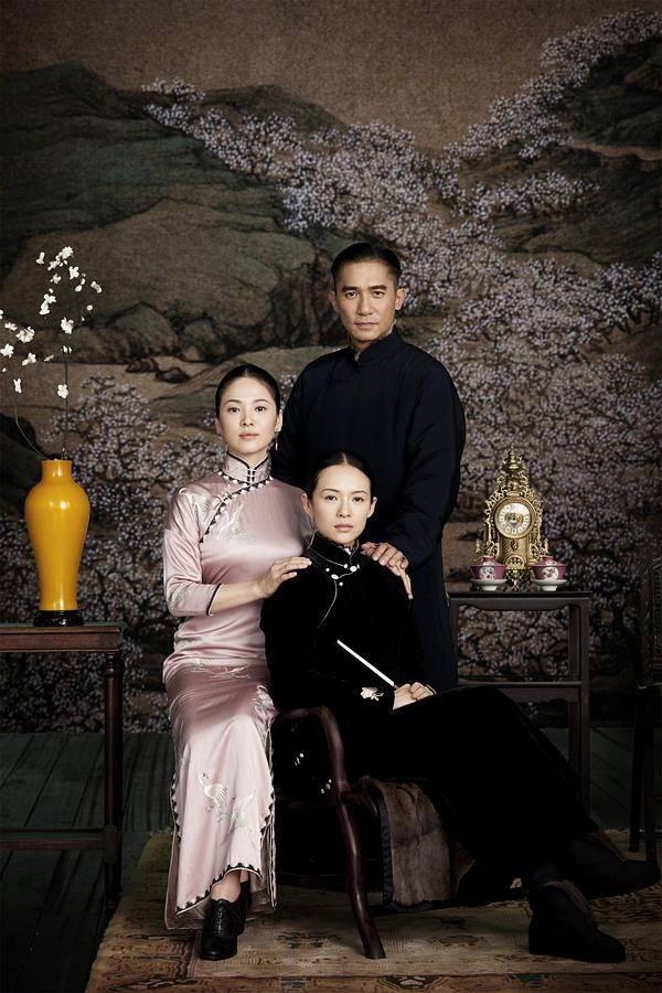 宋钟基图片:宋仲基和宋慧乔离婚了，你觉得是谁之过