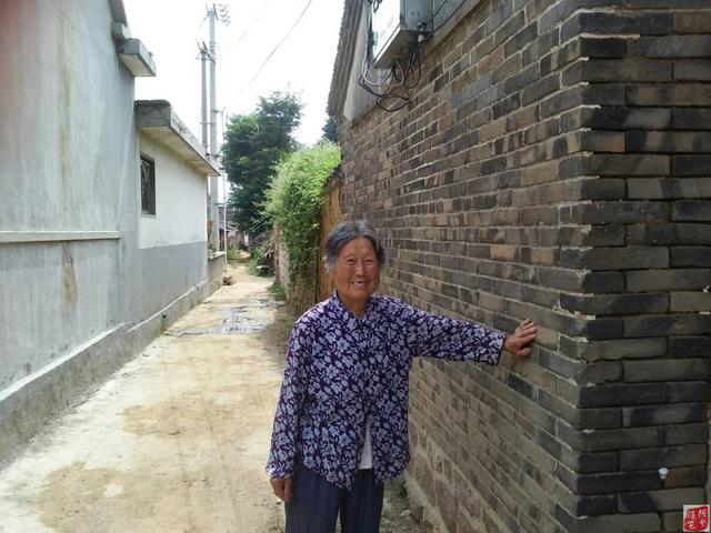 退役比特犬买卖区:非农业户口怎样才能合法买到农村宅基地？ 比特犬明码买卖区