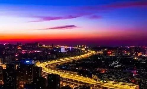 青藏高速灵异事件:为了防止拍鬼片入戏太深，林正英在拍片时都有哪些奇怪的规定？