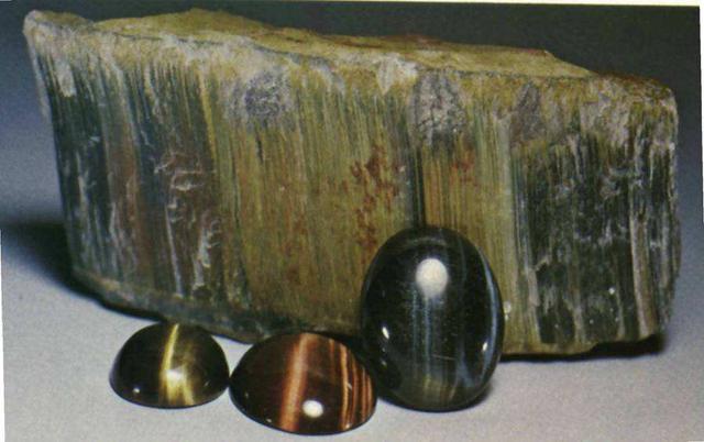 怎么鉴别一块石头是不是玉？插图123