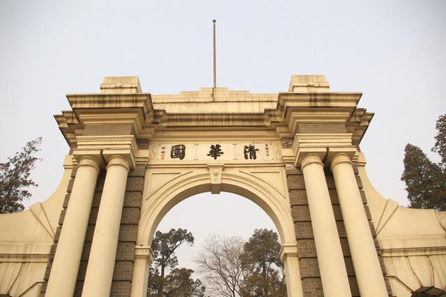 蹭课猫:大学里有哪些课值得去蹭？老师鼓励蹭课吗？