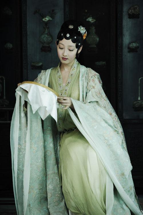 头条问答 - 蒋梦婕演完林黛玉后沉默7年,她为什么甘心寂寞这么多年?