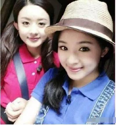 张含韵袁野:张含韵被偷拍裙底，卑微乞求不要蹲着拍，代拍们还有底线吗？