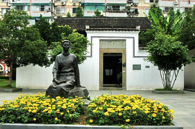 郁达夫简介:郁达夫故居是在富阳还是杭州？
