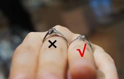 小拇指短,手指短的人在买戒指时要怎么选择？