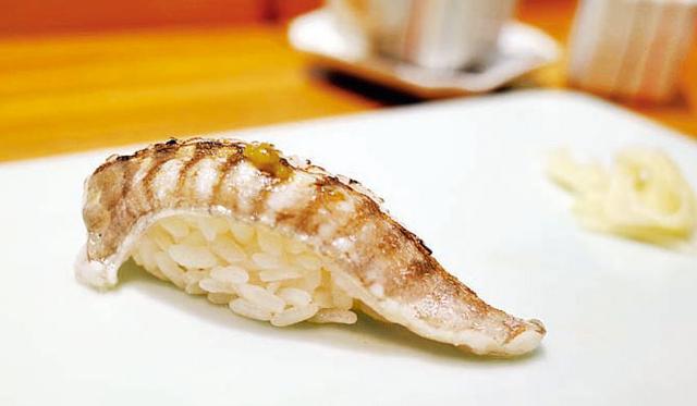 红烧鲆鱼:鲆”和“鲽”都是比目鱼吗？哪个更值钱？