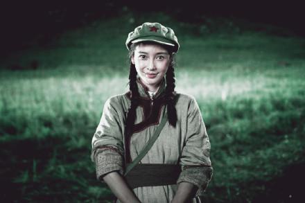 杨颖20张污照:如何看待Angelababy P图参加红毯这件事