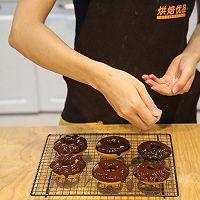 电饼铛做甜甜圈的做法:#暖暖的胃道#在家怎么做甜甜圈？什么口味的甜甜圈做好吃？